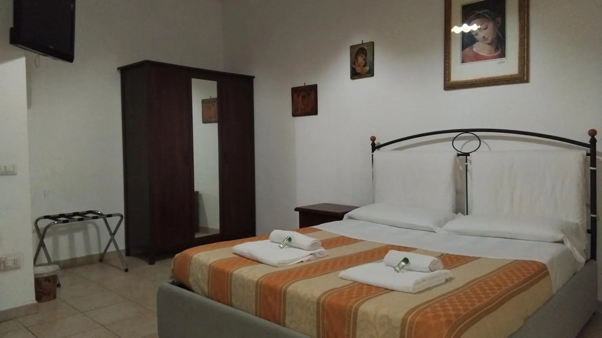 Alloggio Turistico Focene Homestay